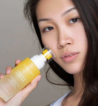 Clean Skin Club | Pineapple Glow Face Mist - Expressly Marketplace