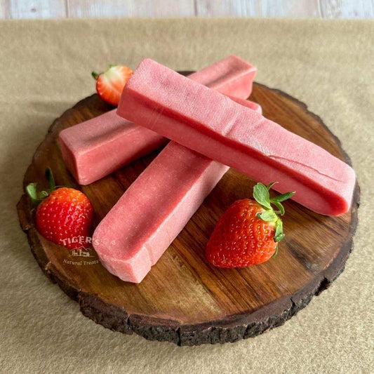 Strawberry Yak Chews for Dog, Valentine's Day Dog Treats - Expressly