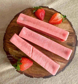 Strawberry Yak Chews for Dog, Valentine's Day Dog Treats - Expressly Marketplace